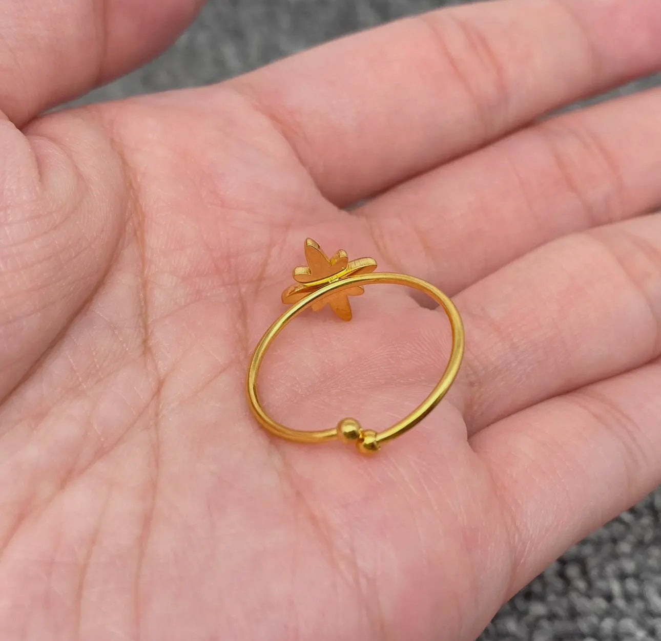 Golden Starburst Ring