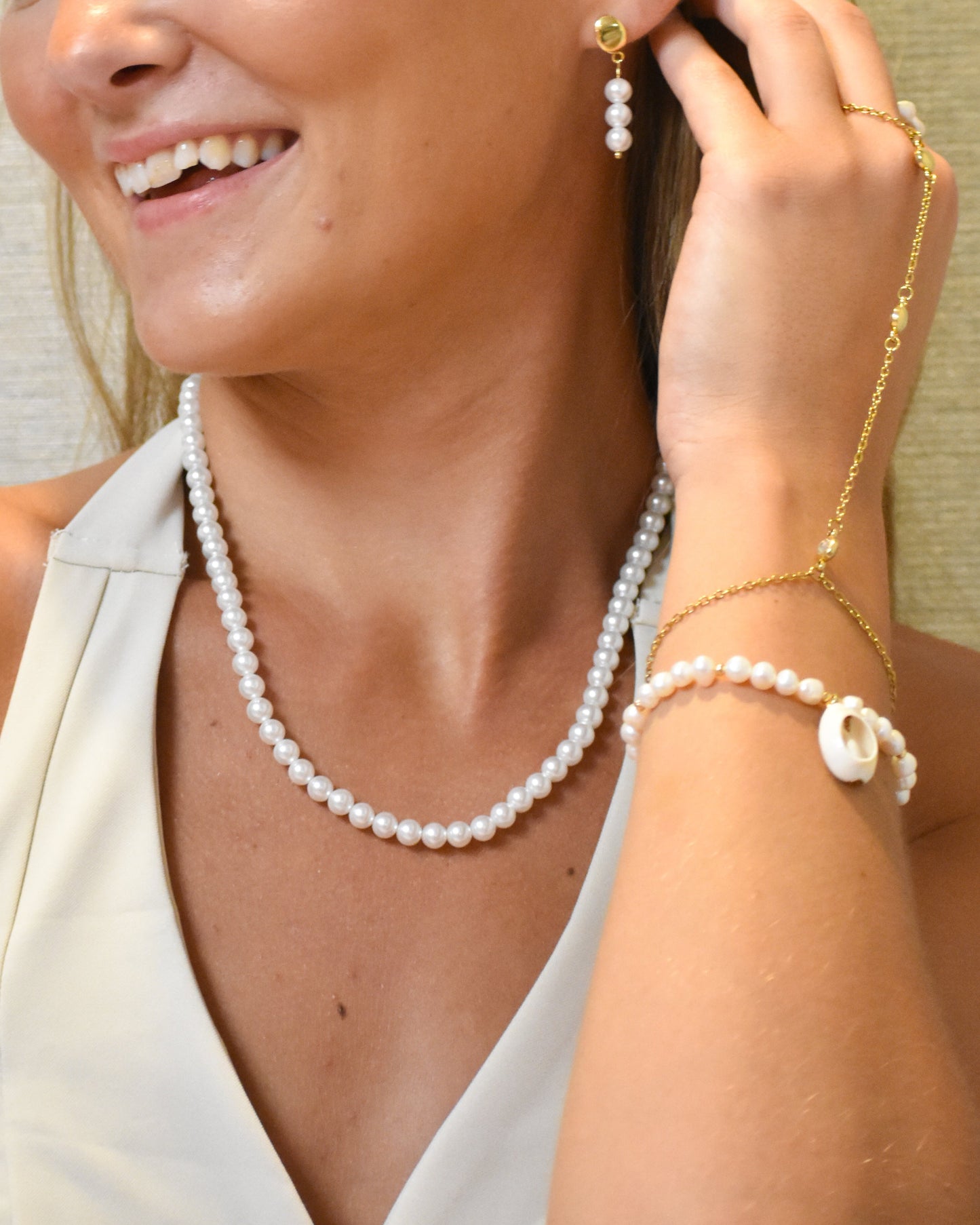 Three pearl earring