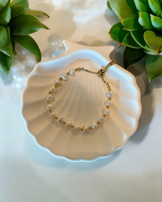 Pearl bracelet