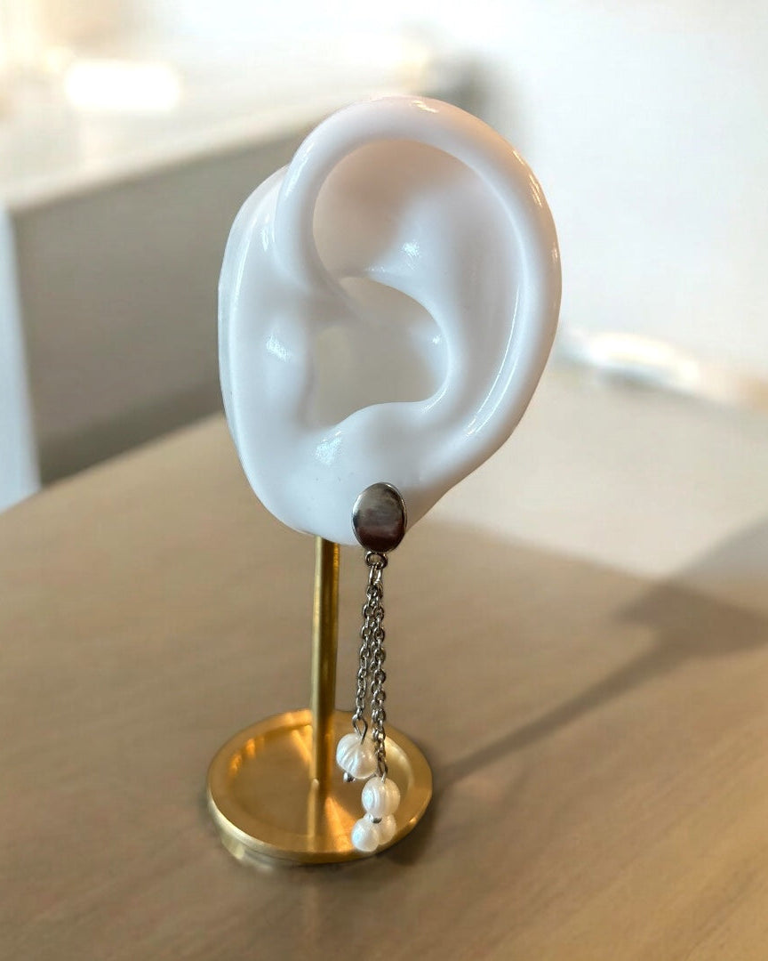 Falling earrings short