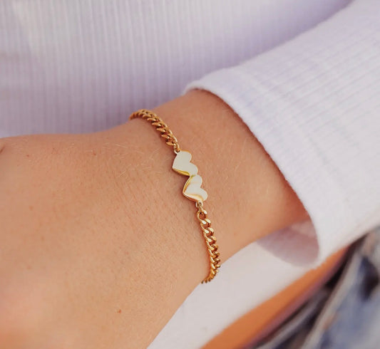 18K Gold Pvd Stainless Steel Engravable 2 Hearts On Curb Chain Bracelet