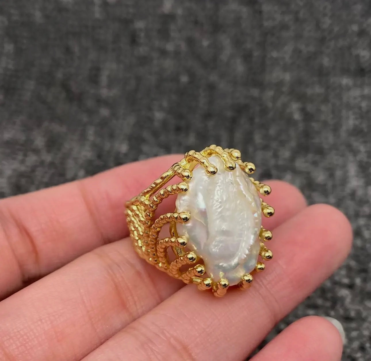 Golden Seashell Ring