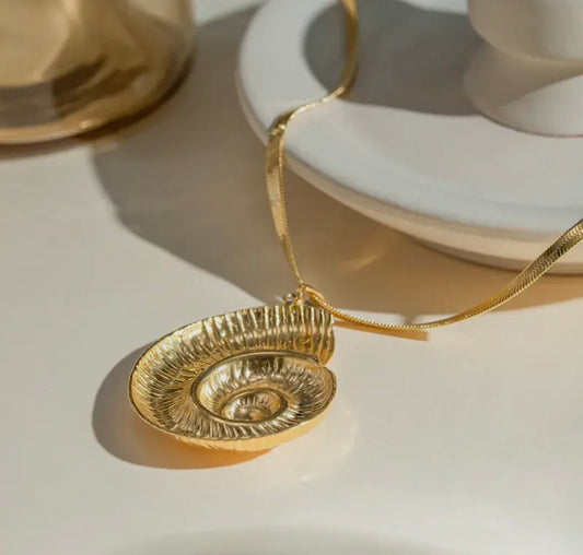 Beach Necklace Conch 18K Gold Plated Shell Ocean Jewelry