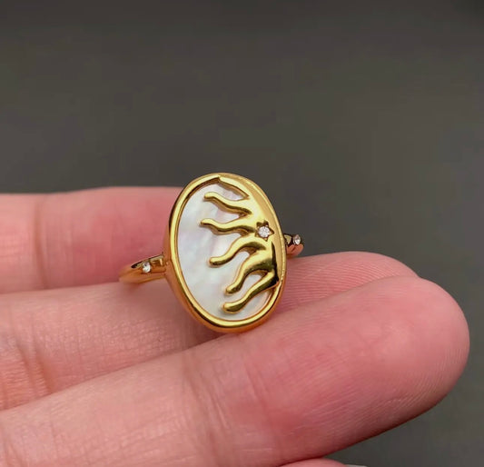Shell sun ring