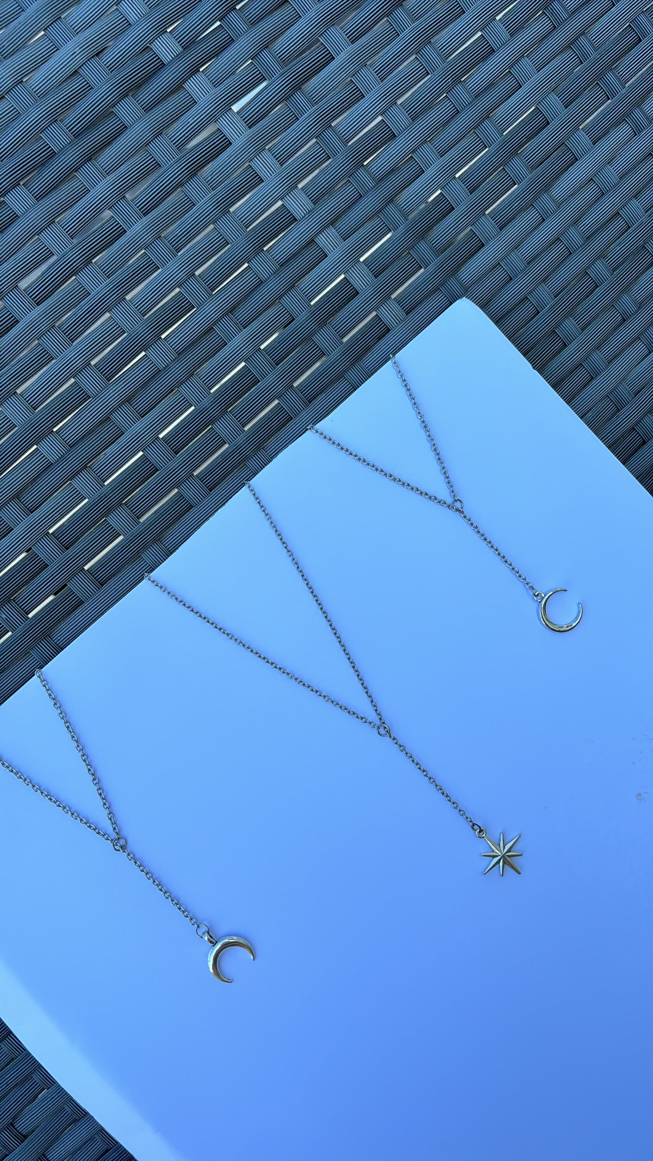 Falling star necklace