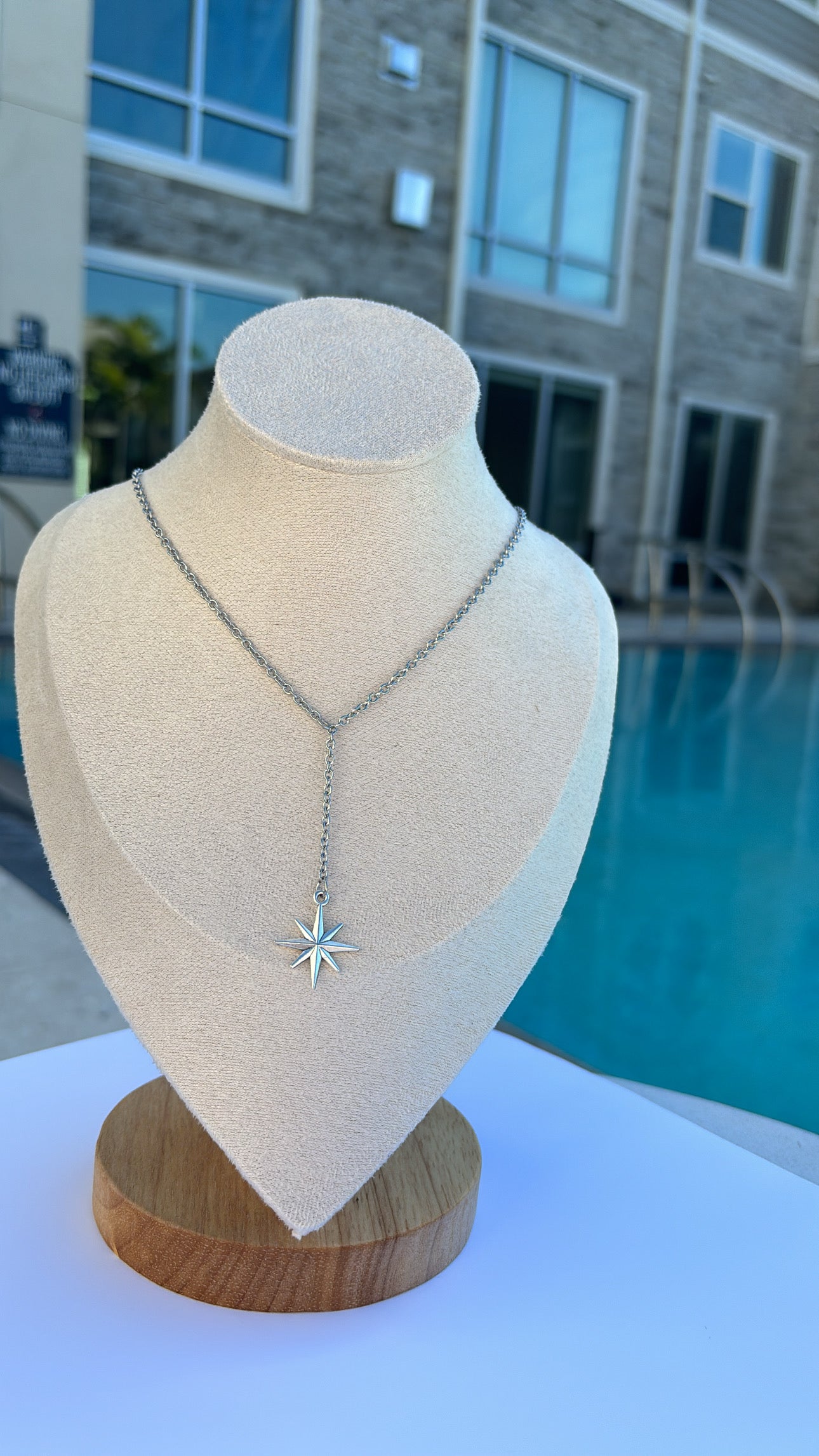 Falling star necklace