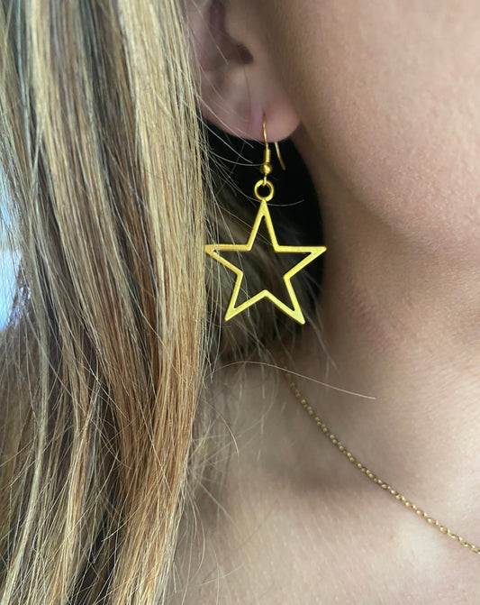 Big gold star earring