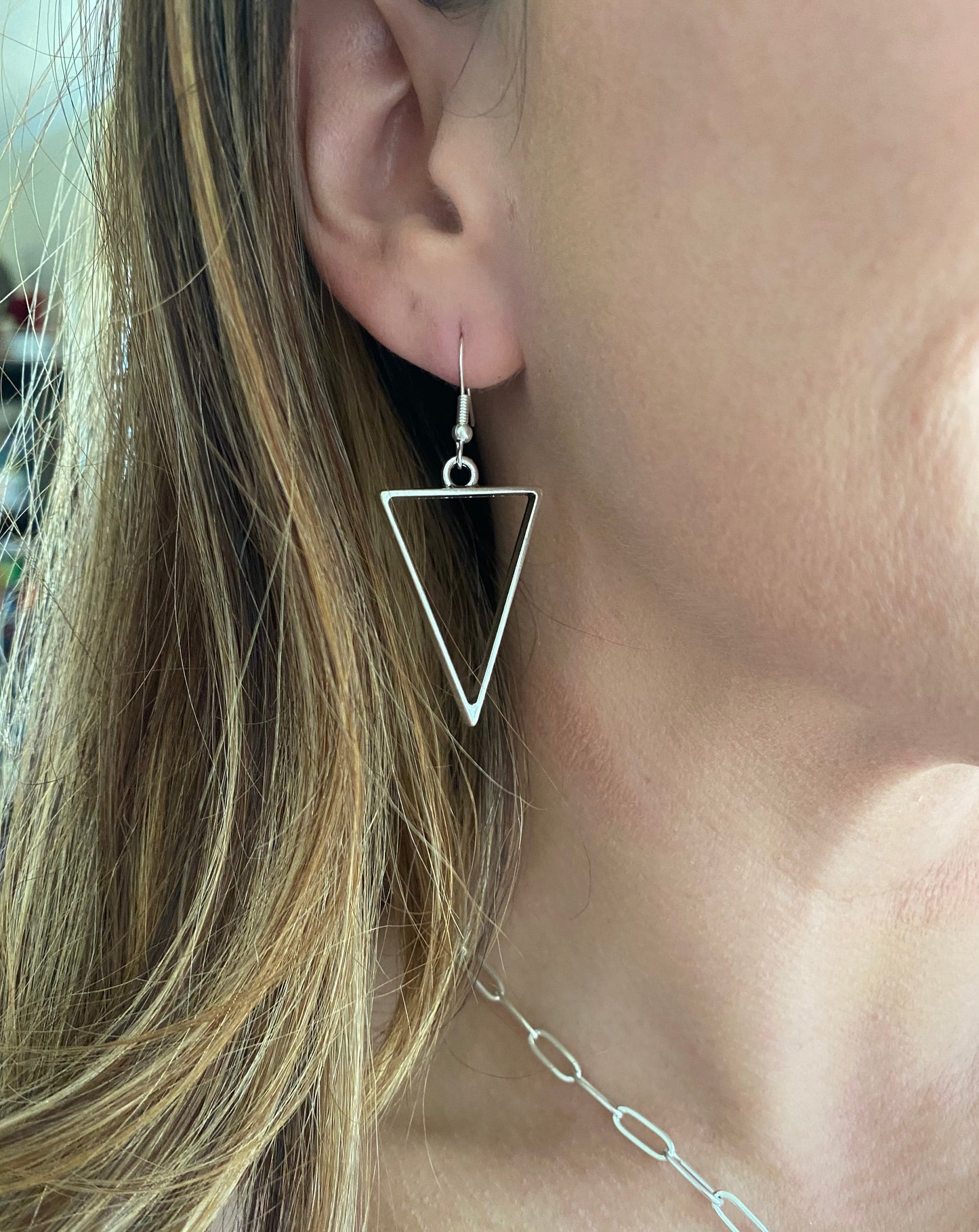 Triangle pendant earings