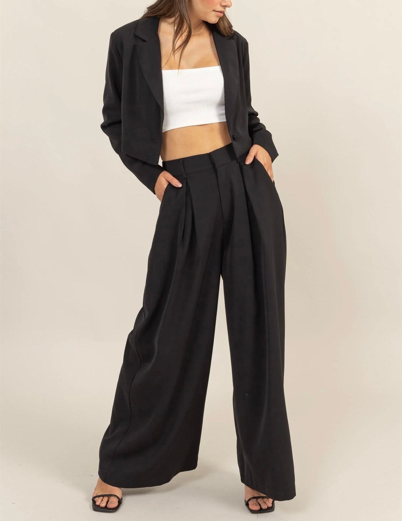 SET CROPPED BLAZER AND WIDE LEG PANTS SET