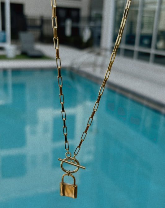 Lock necklace