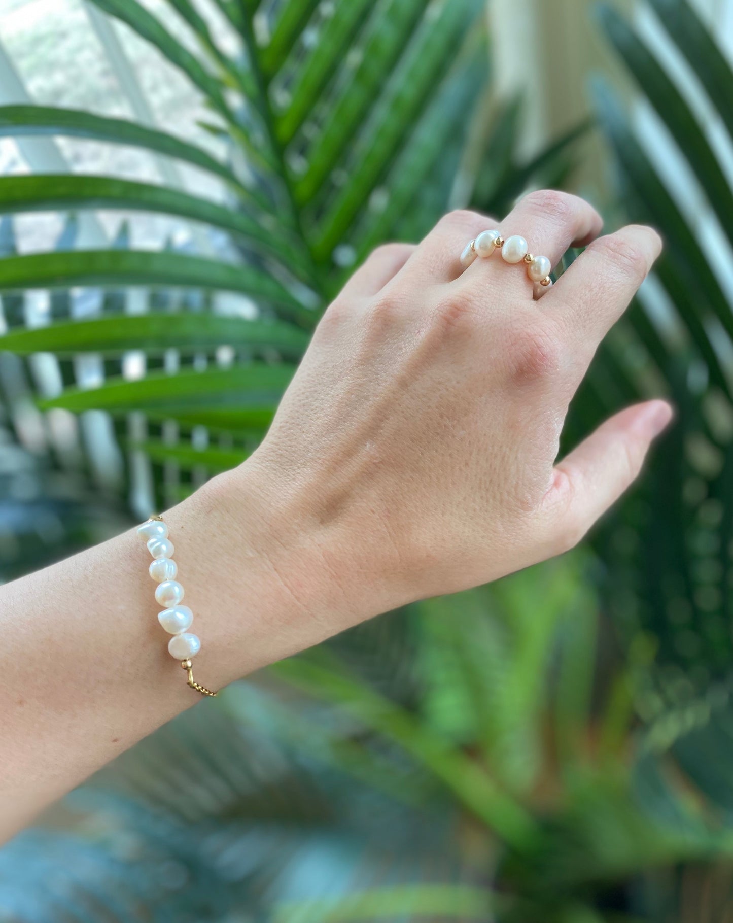 Half chain half pearl bracelet