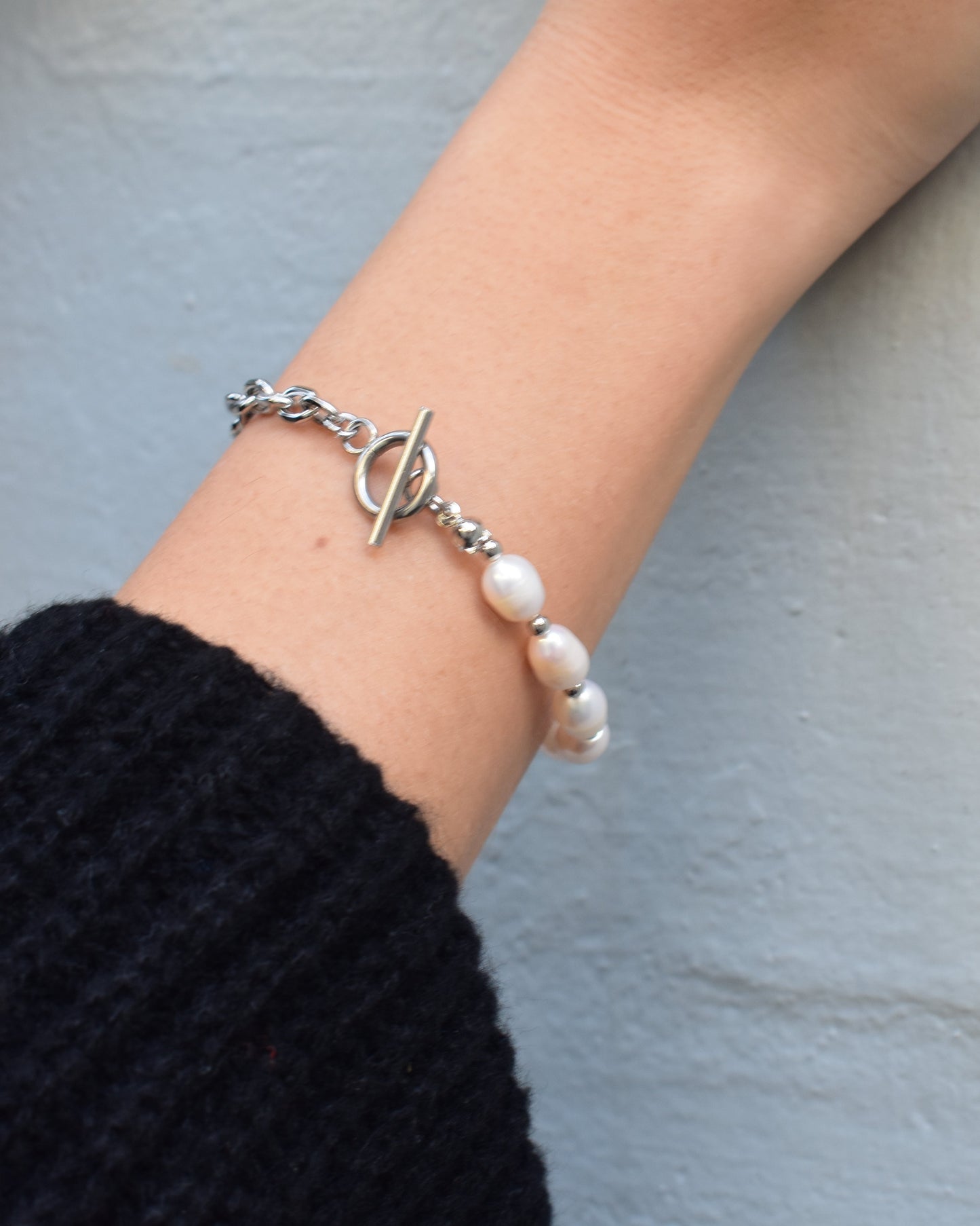 Chain Meets Pearl Bracelet