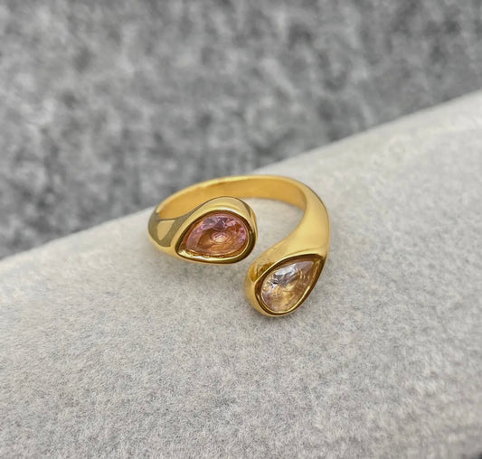 Two-Color Zircon 18K Gold-Plated
Stainless Steel Ring - Fgs