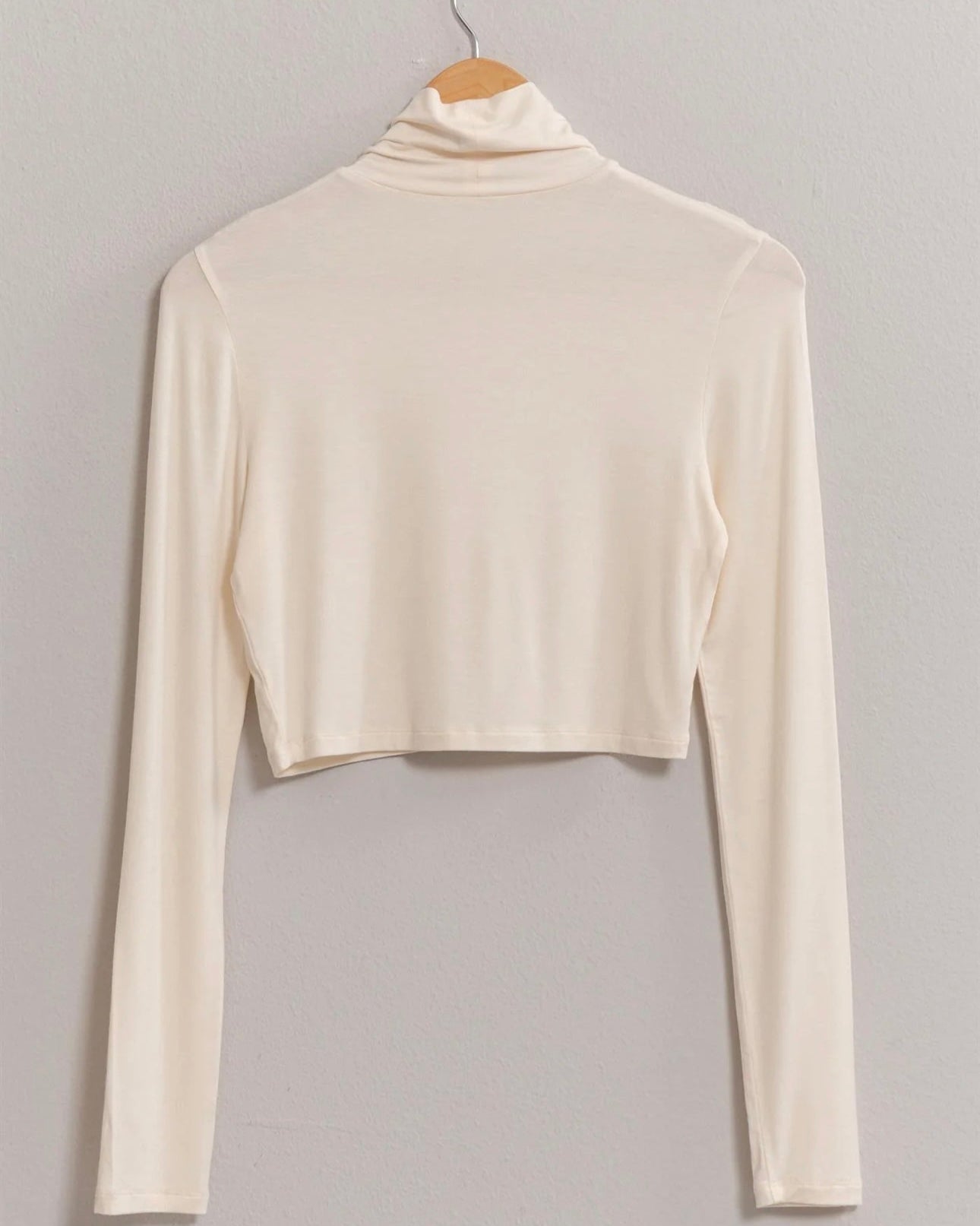 Long Sleeve Turtleneck Crop Top - cream