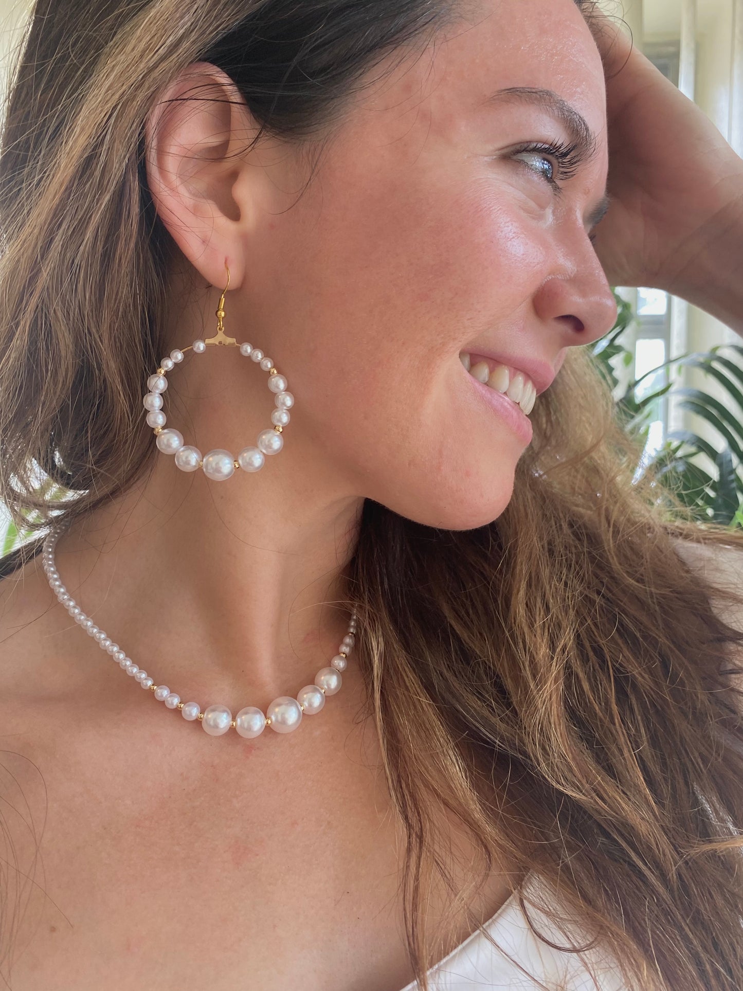 Elegant pearl necklace