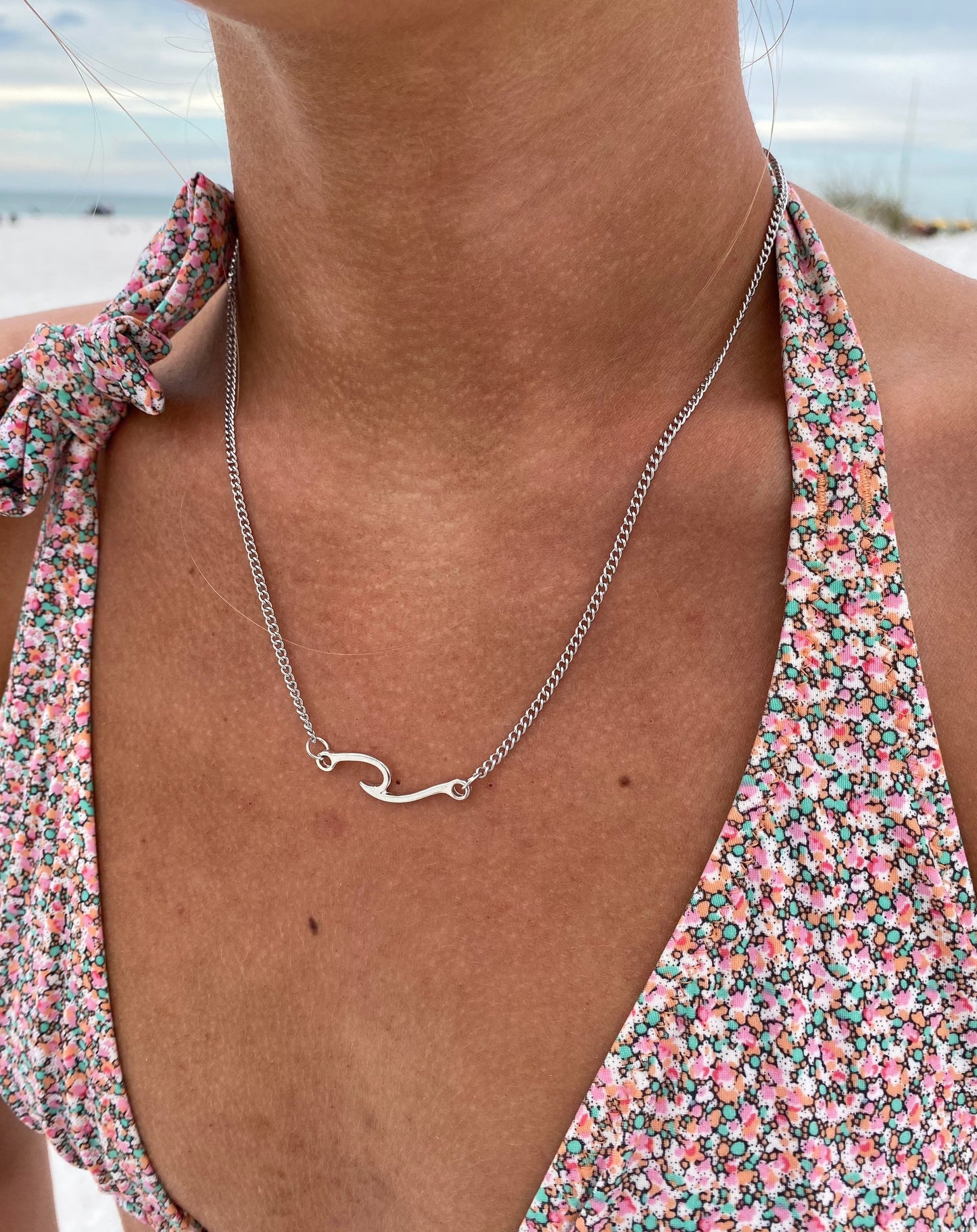 wave necklace silver